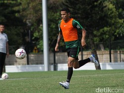 Sriwijaya Terancam Degradasi, Beto Andalkan Kerja Keras dan Tangan Tuhan