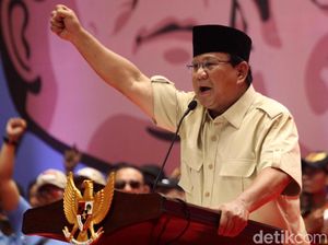 Polemik Tenaga Asing di Hutan Prabowo