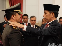 Jokowi: Rekam Jejak KSAD Andika Perkasa Komplet