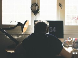 Wow! Pria Ini Jalani Hidup Ekstrem Demi Bisa Pensiun Dini