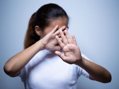 Cara Menghadapi Mom Shaming dari Orang Terdekat