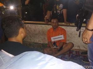 Haris Simamora Berniat Tenangkan Diri di Gunung Guntur Haris Simamora Berniat Tenangkan Diri di Gunung Guntur