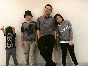 Demi Anak, Sahrul Gunawan Lawan Phobia Naik Roller Coaster