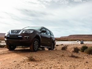 Modal Nissan Terra Lawan Fortuner dan Pajero Sport