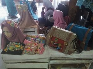 Produk Sulam Ngapak Banyumas Tembus Malaysia hingga Eropa