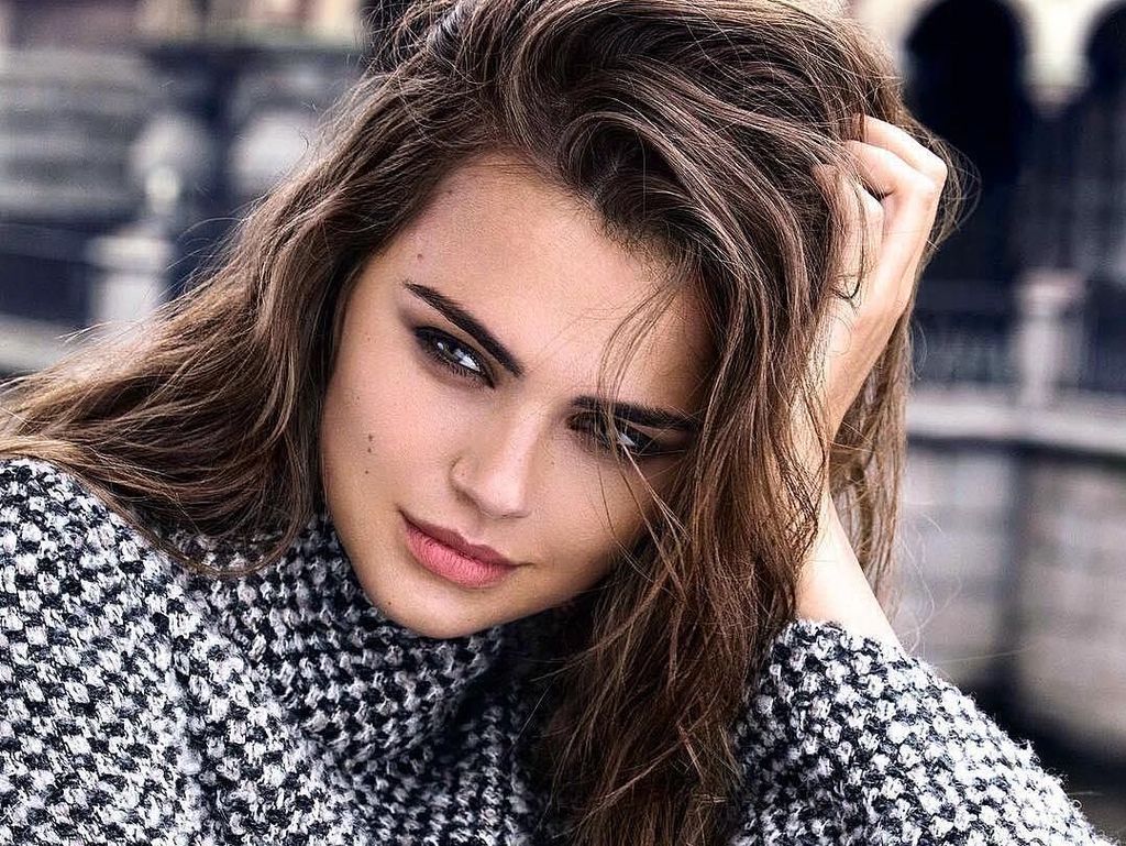 Gaya Xenia, Model Playboy Bersuamikan Miliuner Berusia 37 Tahun Lebih Tua Gaya Xenia, Model Playboy Bersuamikan Miliuner Berusia 37 Tahun Lebih Tua