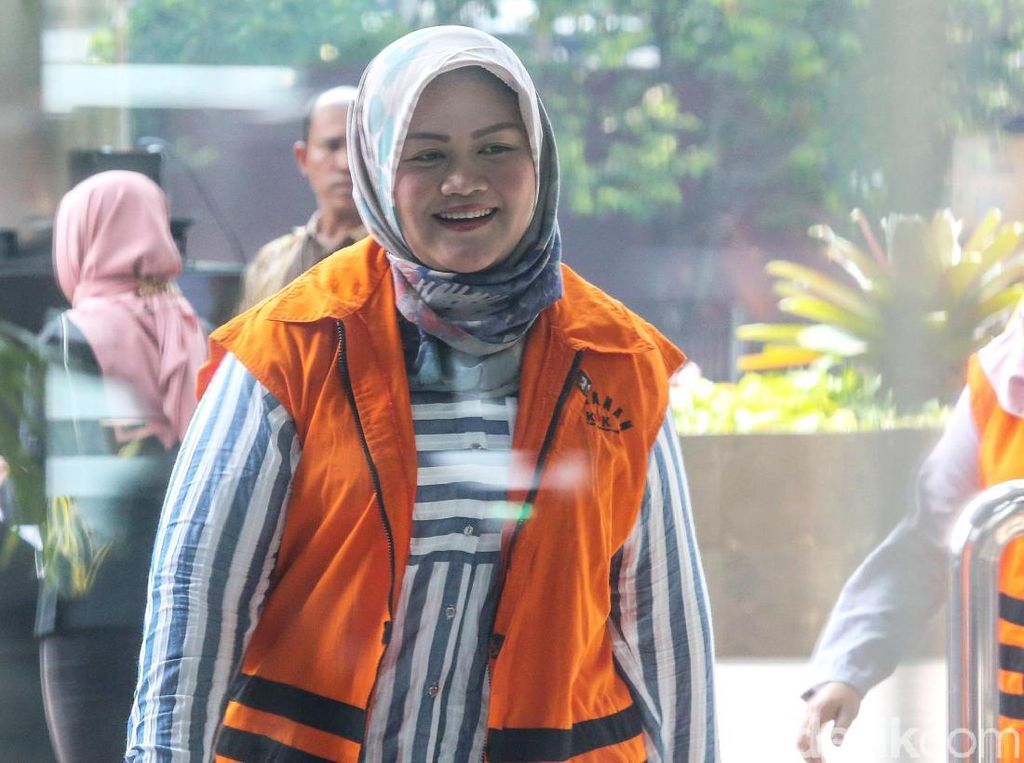 Bupati Bekasi Sudah Kembalikan Uang Rp 4,9 Miliar ke KPK Bupati Bekasi Sudah Kembalikan Uang Rp 4,9 Miliar ke KPK