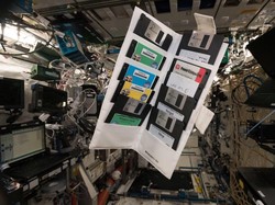 Sistem Kontrol Kereta di Kota Ini Masih Pake Disket Jadul