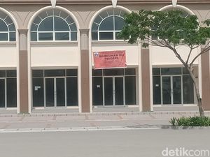 Segel Pulau D Sedianya Dibuka Hari ini, tapi Ditunda Segel Pulau D Sedianya Dibuka Hari ini, tapi Ditunda