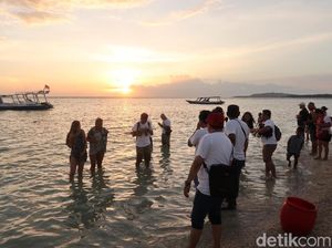 Foto: Sunset Cantik di Gili Air Pasca Gempa