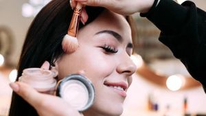 Foto Transformasi Satpam Wanita Usai Di-makeover Jadi Cantik, Bikin Takjub