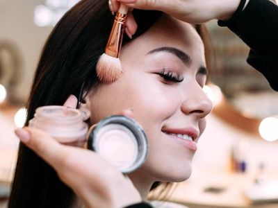 Foto Transformasi Satpam Wanita Usai Di-makeover Jadi Cantik, Bikin Takjub