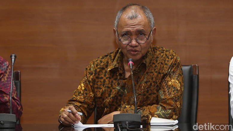 KPK Usul Parpol Dibiayai Pemerintah KPK Usul Parpol Dibiayai Pemerintah