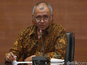 Pro-Kontra Usulan Parpol Dibiayai Pemerintah Pro-Kontra Usulan Parpol Dibiayai Pemerintah