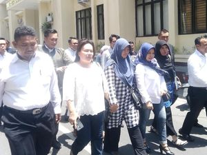 Laporkan Pencabulan Eks Kepsek, Baiq Nuril Dimintai Keterangan