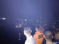 Detik-detik Evakuasi 7 ABK Kapal Tenggelam di Selat Bali