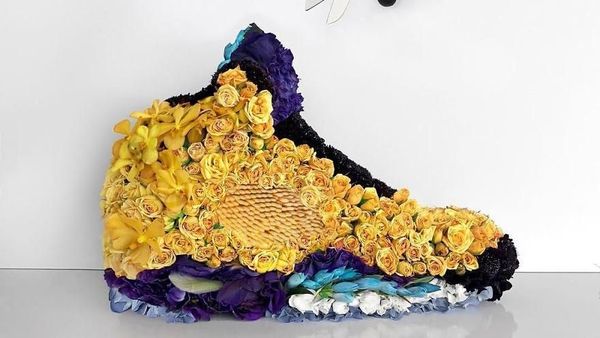 Keren! Deretan Sepatu Ini Terbuat Dari Bunga