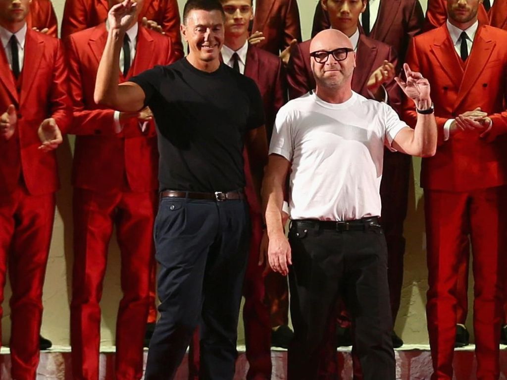 Dolce & Gabbana Jadi Kontroversi Lagi, Kini Tas Body Shamming Sebabnya Dolce & Gabbana Jadi Kontroversi Lagi, Kini Tas Body Shamming Sebabnya