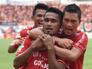 Legenda Persija Jakarta Kecam Insiden Brimob Lindas Ojol sampai Tewas Legenda Persija Jakarta Kecam Insiden Brimob Lindas Ojol sampai Tewas