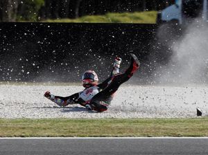 Kamus Istilah MotoGP: Rider Jatuh Highside dan Lowside, Apa Bedanya? Kamus Istilah MotoGP: Rider Jatuh Highside dan Lowside, Apa Bedanya?