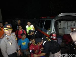 Evakuasi 7 ABK Kapal Tujuan NTT yang Tenggelam, Ini Kesaksian Nahkoda