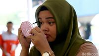 Bazar Kosmetik Ala BPOM Diserbu Para Wanita di Pasar Asemka