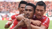Persija Jakarta sementara naik ke puncak klasemen Liga 1 2018, menyalip PSM Makassar. Hal itu terjadi setelah Macan Kemayoran menang 3-2 atas Sriwijaya FC. Istimewa/Dok. Persija.