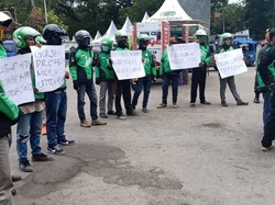 Cukup 30 Menit Ojol di Pamekasan Serukan Protes ke Prabowo