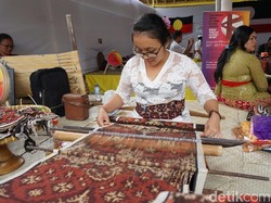 Kain Tenun Gringsing Bali Dipatenkan Biar Tak Dijiplak