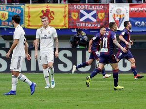 Eibar Kembalikan Real Madrid ke Bumi Eibar Kembalikan Real Madrid ke Bumi