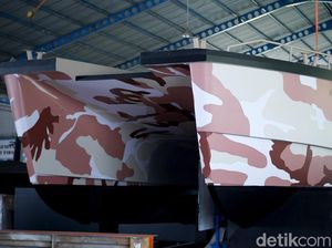 Penampakan Gagahnya Tank Boat Made in Banyuwangi Penampakan Gagahnya Tank Boat Made in Banyuwangi