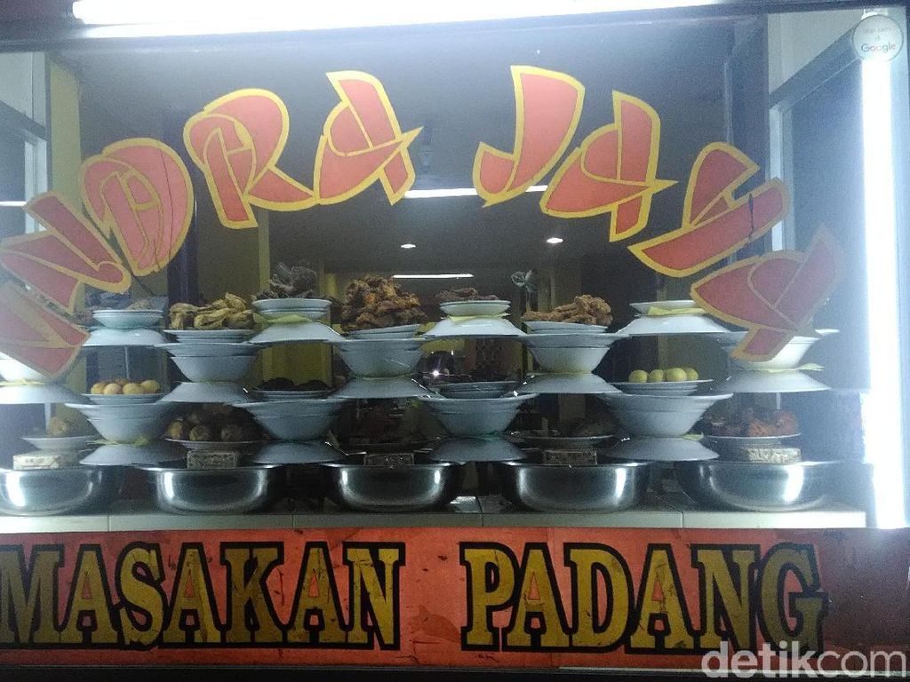 Berapa Total Kalori dalam Seporsi Nasi Padang?