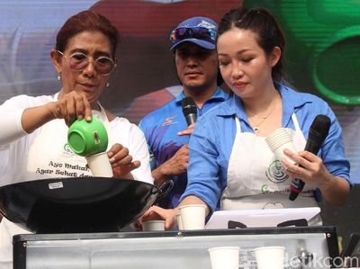 Peringati Hari Ikan Nasional, Begini Momen Susi Masak di GBK