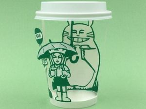 Keren! Ilustrator Ini Bikin Adegan My Neighbor Totoro di Cup Starbucks! Keren! Ilustrator Ini Bikin Adegan My Neighbor Totoro di Cup Starbucks!