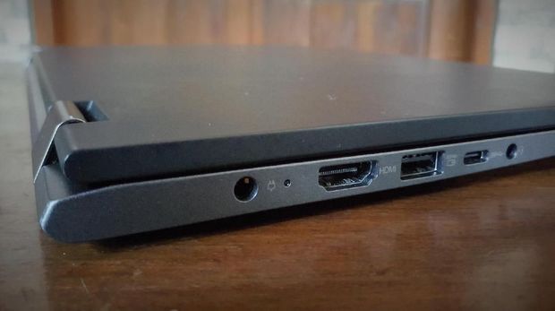 Lenovo Yoga 530, Laptop Serba Bisa dengan AMD Ryzen 5