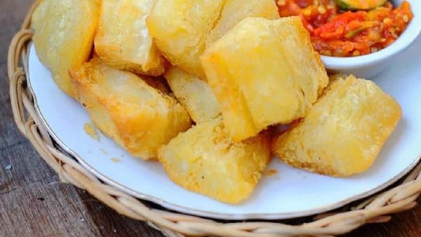 Awali Minggu Pagi dengan Sarapan Singkong Renyah Plus Kopi Susu