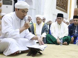 Zulkifli Hasan Imbau Santri Kuasai Iptek