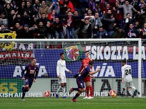 Real Madrid Tak Berkutik di Ipurua