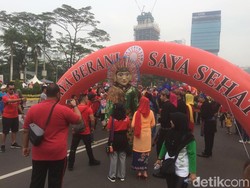 Memeluk Pengidap AIDS di CFD