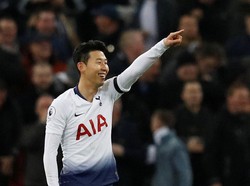 Spurs Tertutup Kilau Liverpool dan City, Son: Enggak Masalah