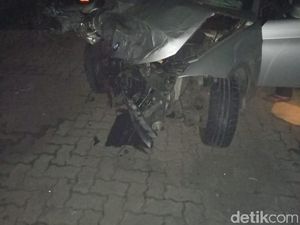 Tes Urine Sopir BMW yang Kecelakaan di Latumenten Negatif Narkoba Tes Urine Sopir BMW yang Kecelakaan di Latumenten Negatif Narkoba