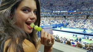 Sara Sampaio, Model Victorias Secret yang Hobi Minum Jus