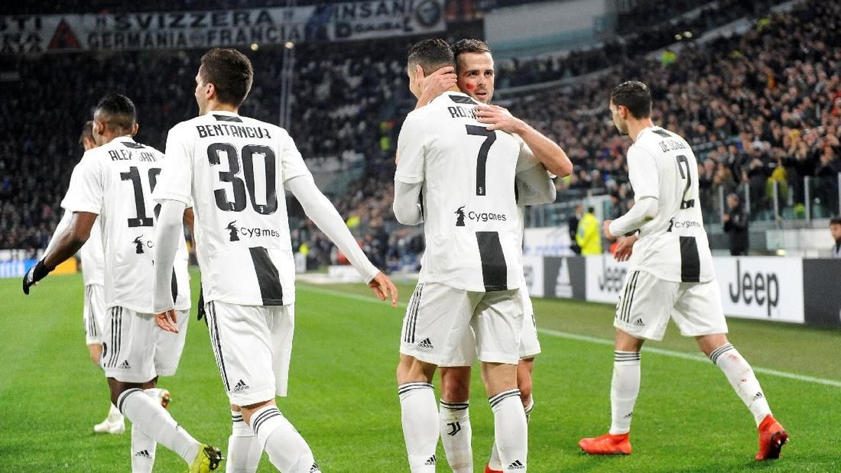 Juventus dengan tanda merah di pipi. (Foto: Massimo Pinca/Reuters)