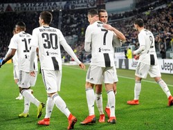 Makna Coretan Merah di Pipi Bintang-Bintang Serie A