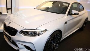Jagoan Ngedrift BMW M2 Competition, Ada Transmisi Manual
