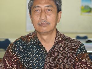 Banyak Tunjangannya, Jadi Profesor Fisika Sekarang Menjanjikan