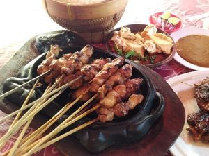 Makan Enak di Batu, Ada Sate Kelinci hingga Mie Soden yang Murah Nikmat Makan Enak di Batu, Ada Sate Kelinci hingga Mie Soden yang Murah Nikmat