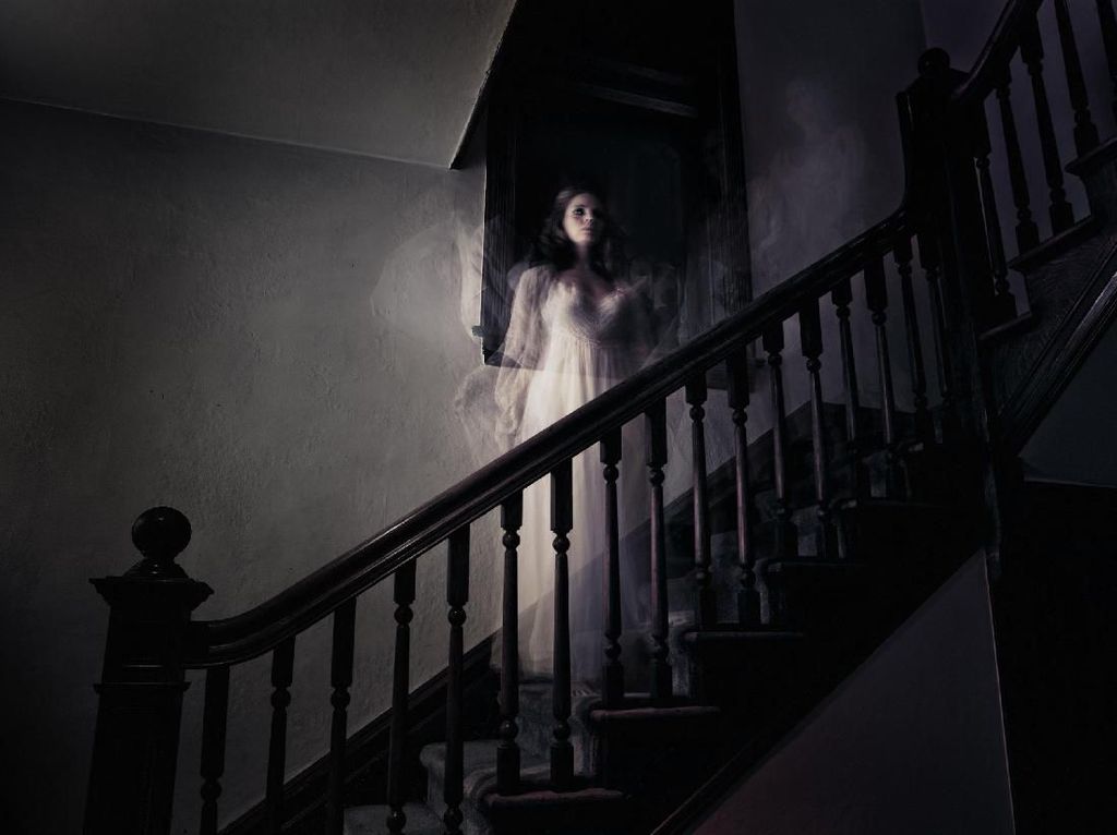 Rumah Kentang hingga Bakar Terasi, Ini Cerita Hantu Makanan yang Populer Rumah Kentang hingga Bakar Terasi, Ini Cerita Hantu Makanan yang Populer