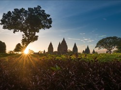 Prambanan Menjelang Senja