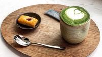 Sore Ini Hangatkan Badan dengan Nyeruput Matcha Latte yang Harum